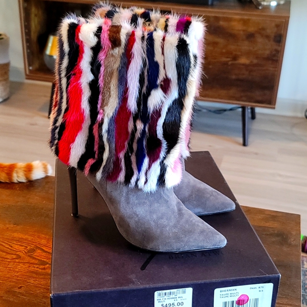 Brand new Brian Atwood